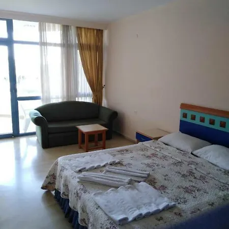 Yali Turizm Orsem ホテル